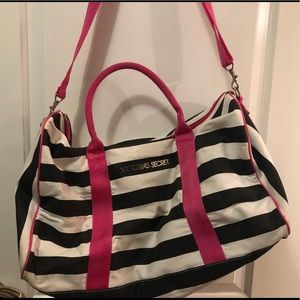 Victoria secrets duffel bag
